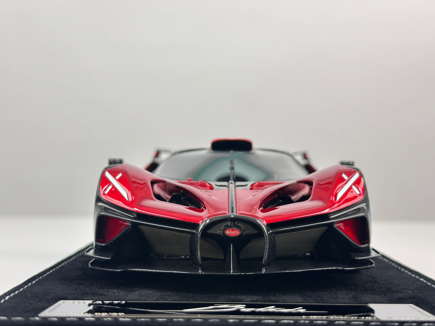 HH Model 1/18 Bugatti Bolide Metallic Red HH599