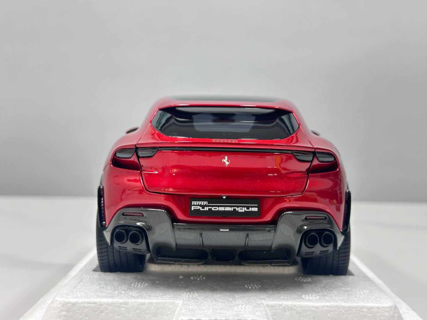 BBR 1/18 Ferrari Purosangue – Rosso Volcan (Volcano Red) – Die-cast, Fully Opening – HE180052B