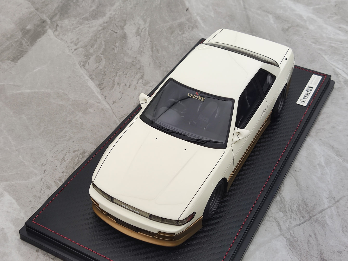 Ignition Model 1/18 Nissan Vertex S13 Silvia White/Gold with SR20 Engine IG3589