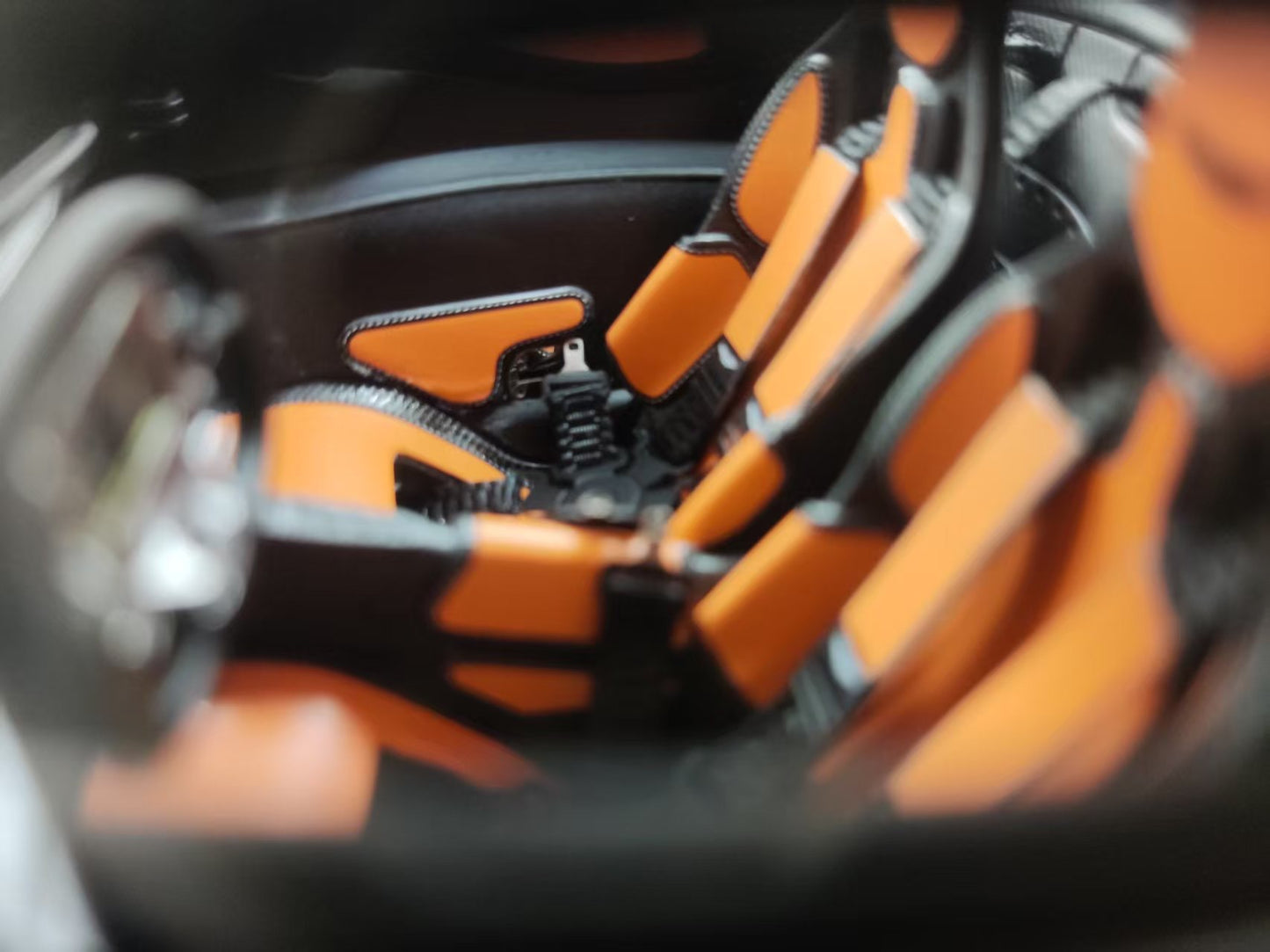 FRONTIART 1/18 Aston Martin Valkyrie, Sapphire Blue, FA181