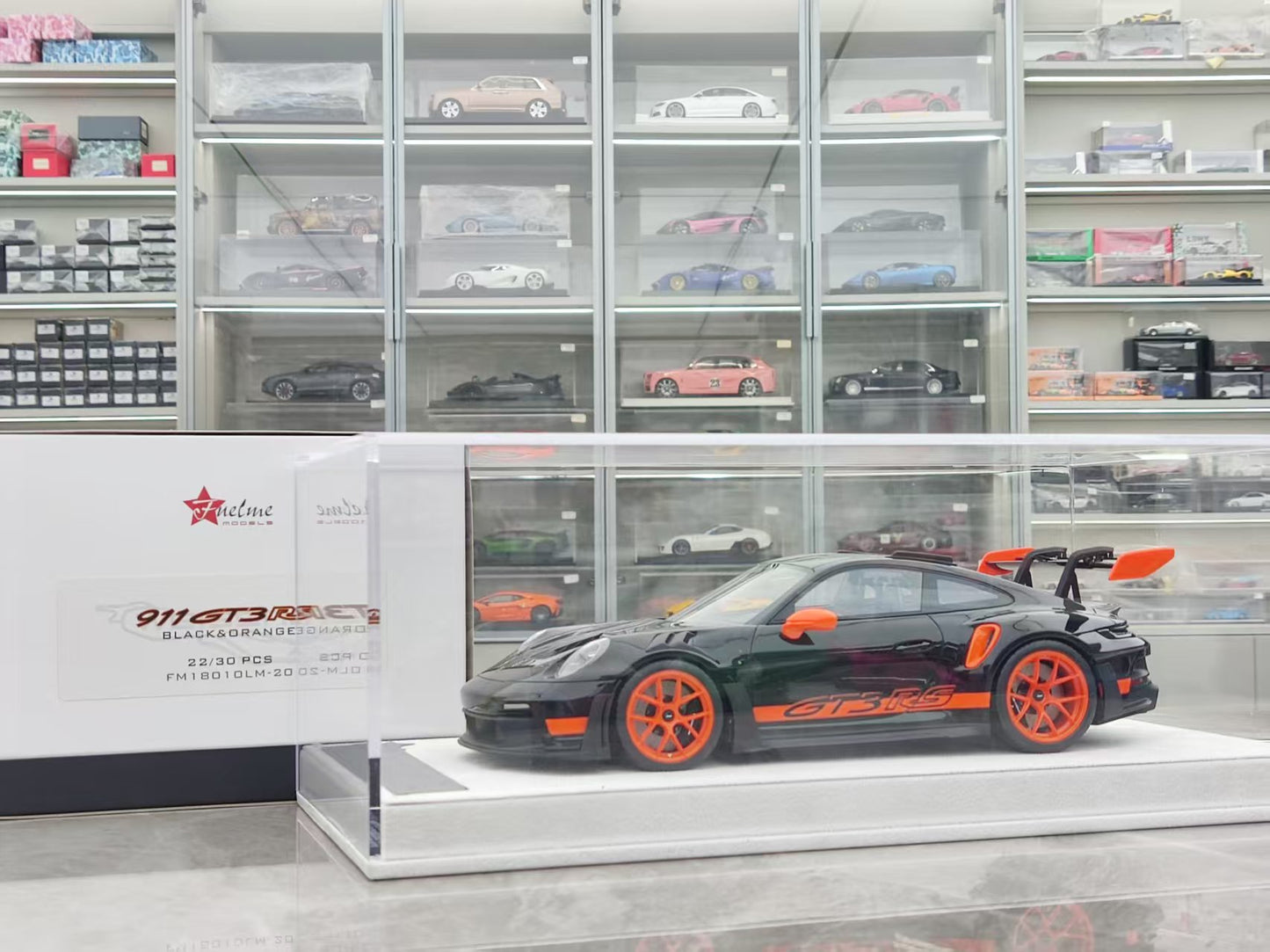 FuelMe 1/18 Porsche 992 GT3RS Black with Orange Decals FM18010LM-20