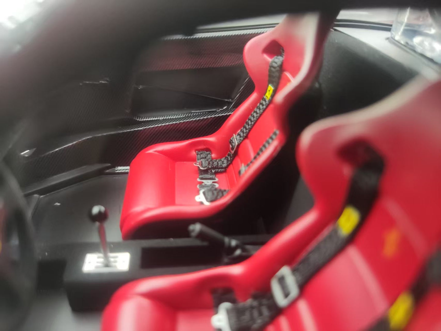 GL 1/18 Ferrari F40 Red Carbon Fiber Model Car JS-GL015