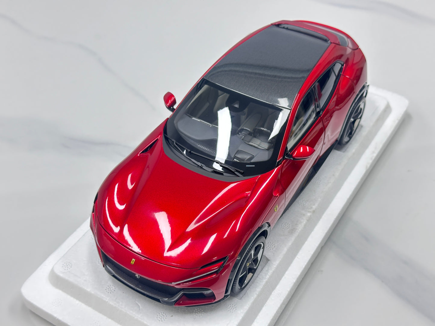 BBR 1/18 Ferrari Purosangue – Rosso Volcan (Volcano Red) – Die-cast, Fully Opening – HE180052B