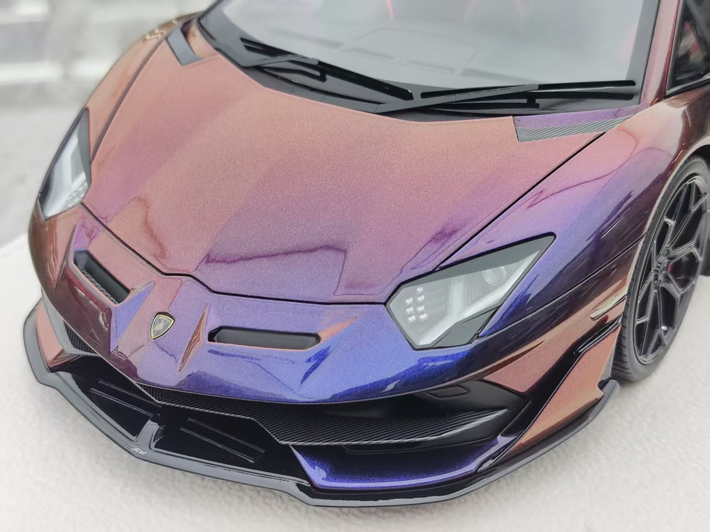 MAKEUP 1/18 Lamborghini Aventador SVJ Blue-Purple EML025J