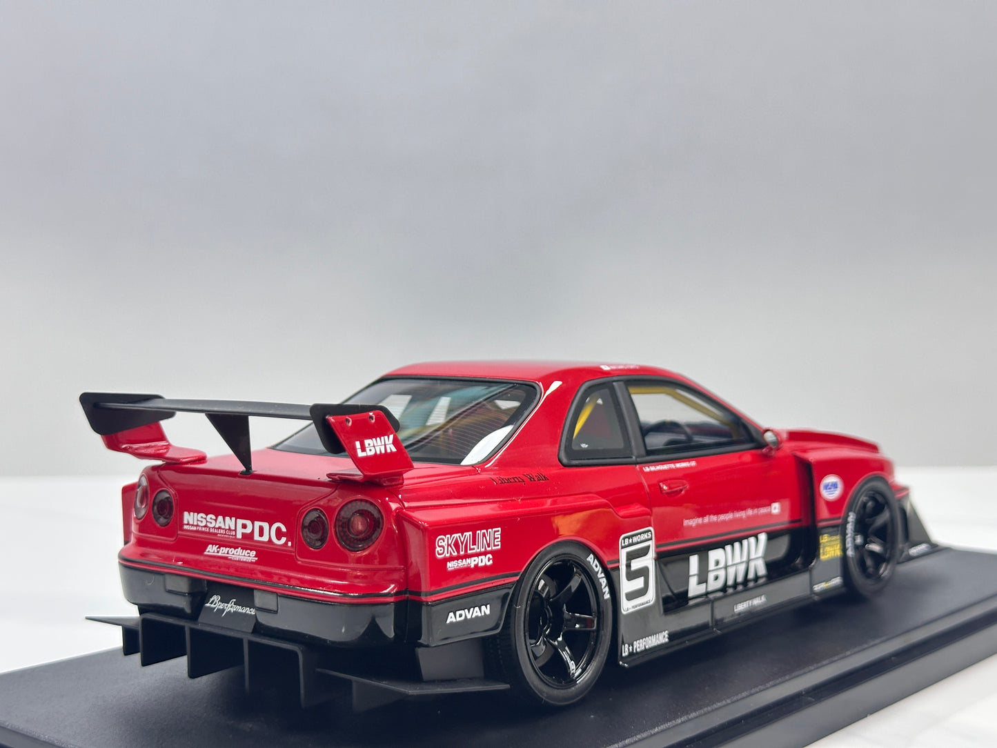 GT Spirit 1/18 Nissan Skyline R34 GT-R LB Super Silhouette Red GT570