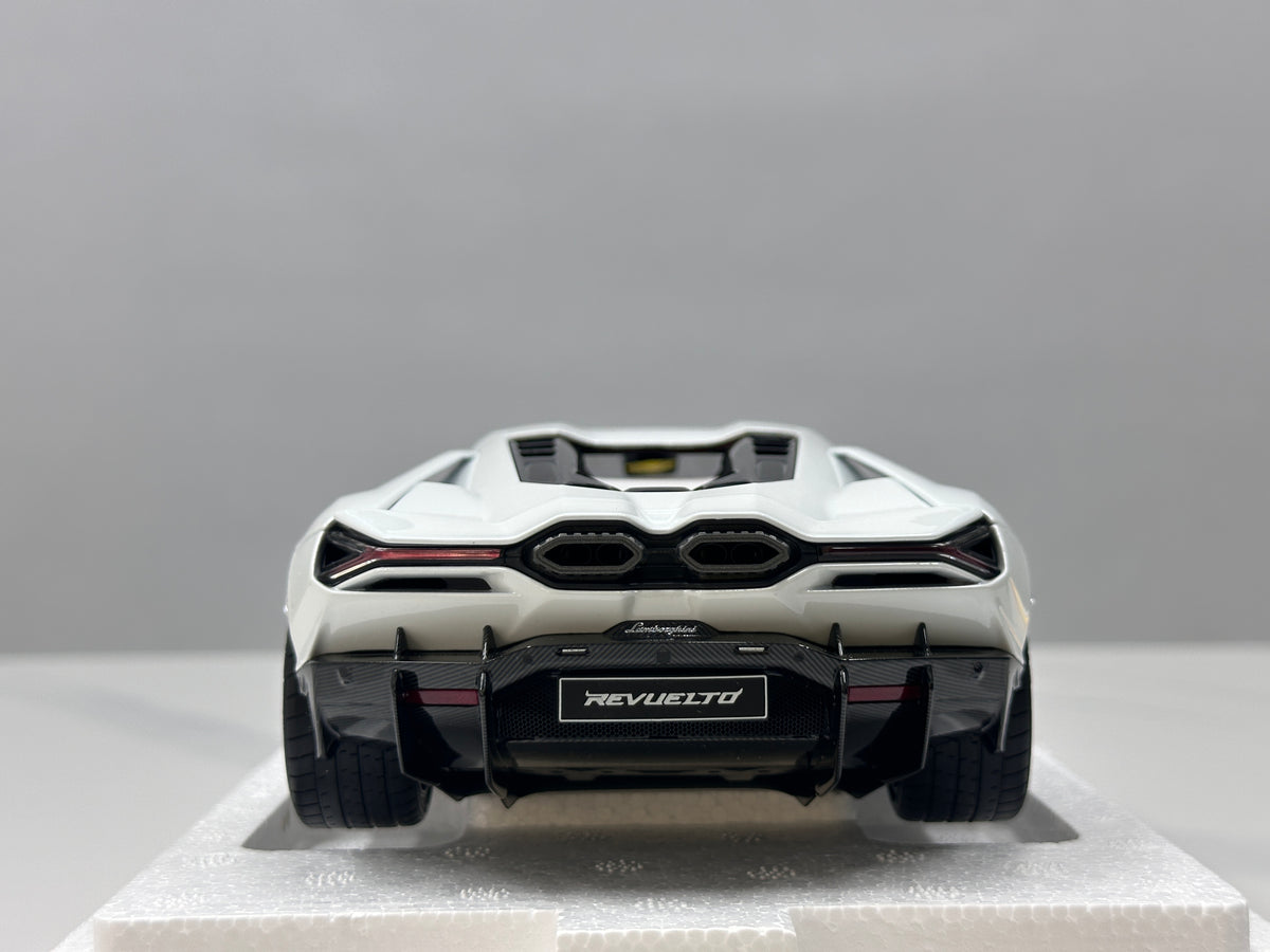 LCD 1/18 Lamborghini Revuelto – Die-cast Model with Fully Opening Parts – White (LCD18026-WH)