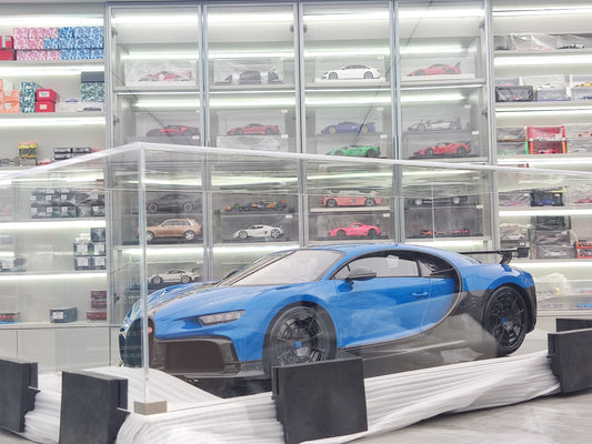 MR 1/8 Bugatti Chiron Pur Sport Dynamic Blue Simulated Car Model MR194