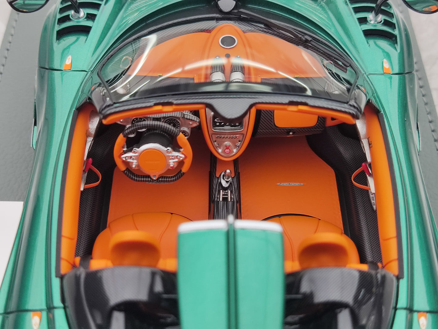 BBR 1/18 Pagani Imola ROADSTER Metallic Green P18250A