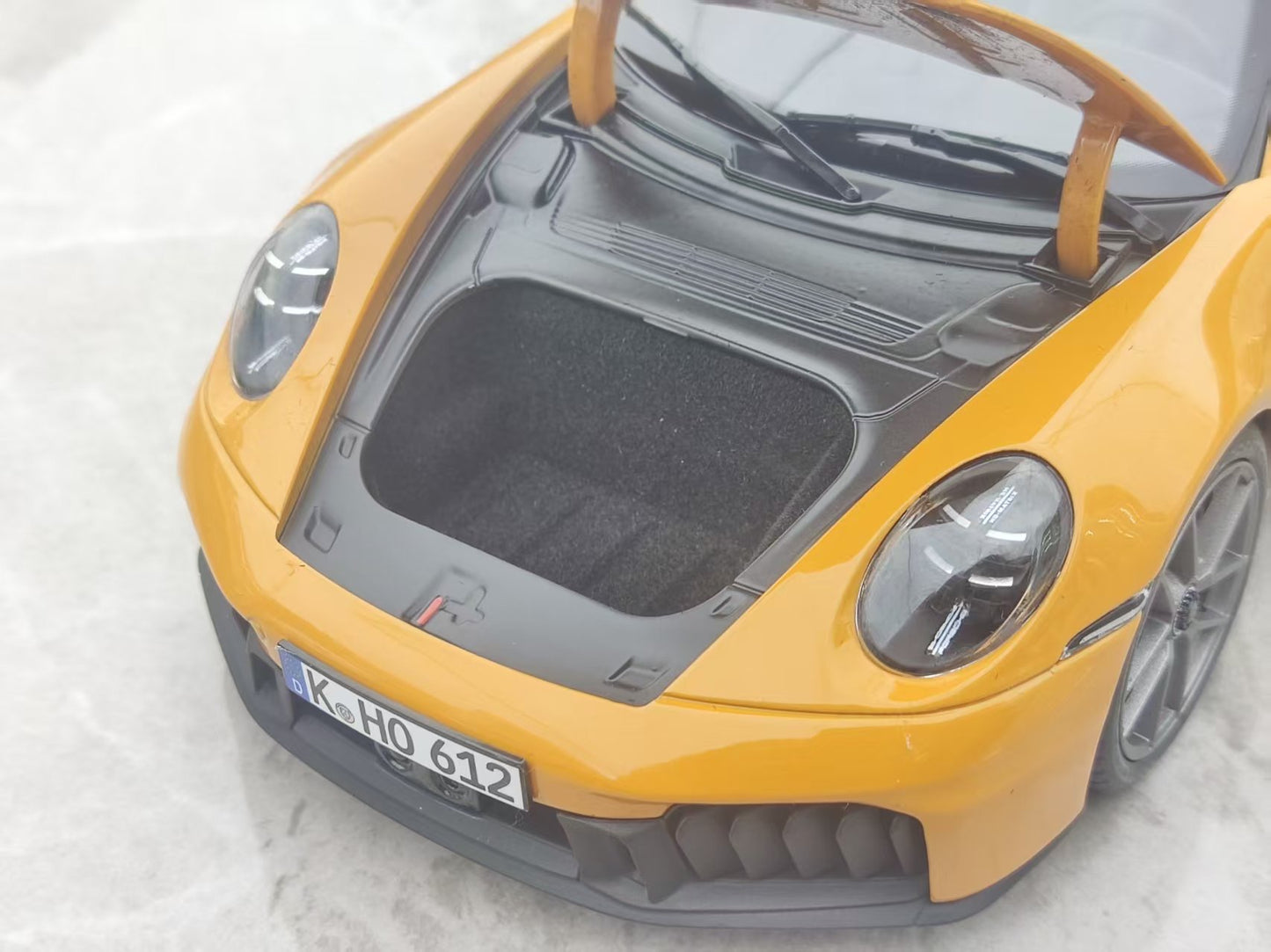 NOREV 1/18 Porsche 911 Targa 4 GTS 2025 Yellow 187190