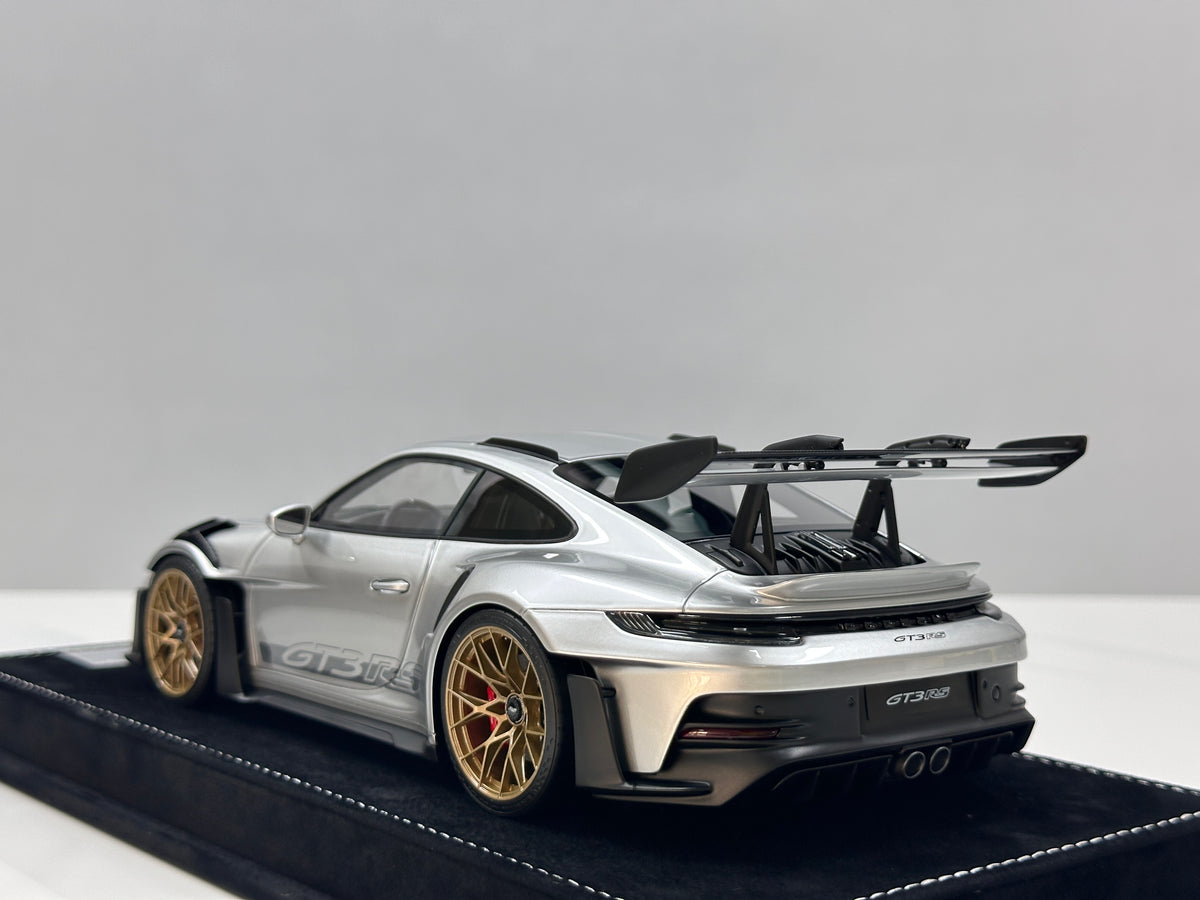 HH Model 1/18 Porsche 992 GT3 RS GT Silver HH724
