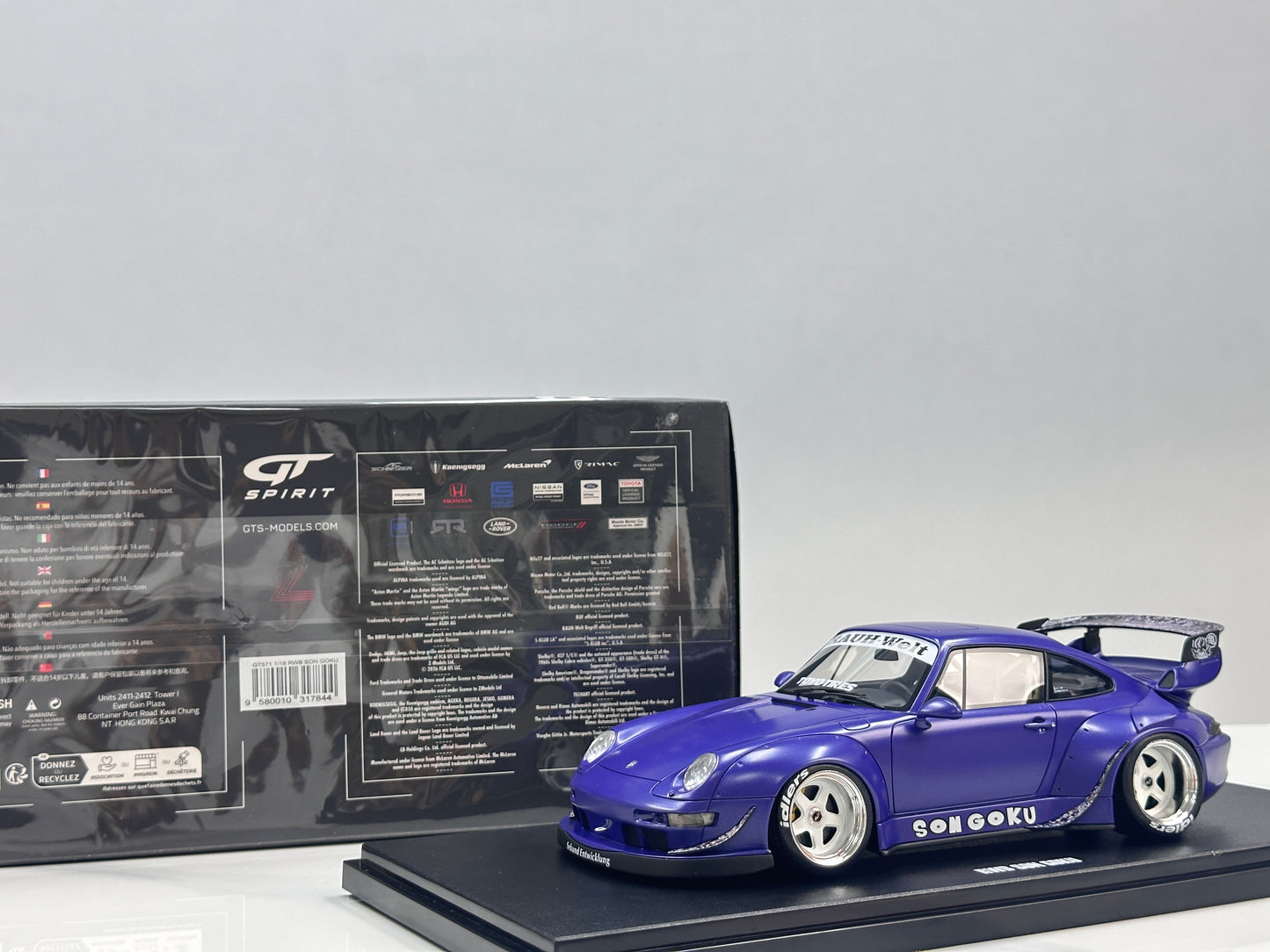 GT Spirit 1/18 Porsche RWB "Son Goku" Purple GT571