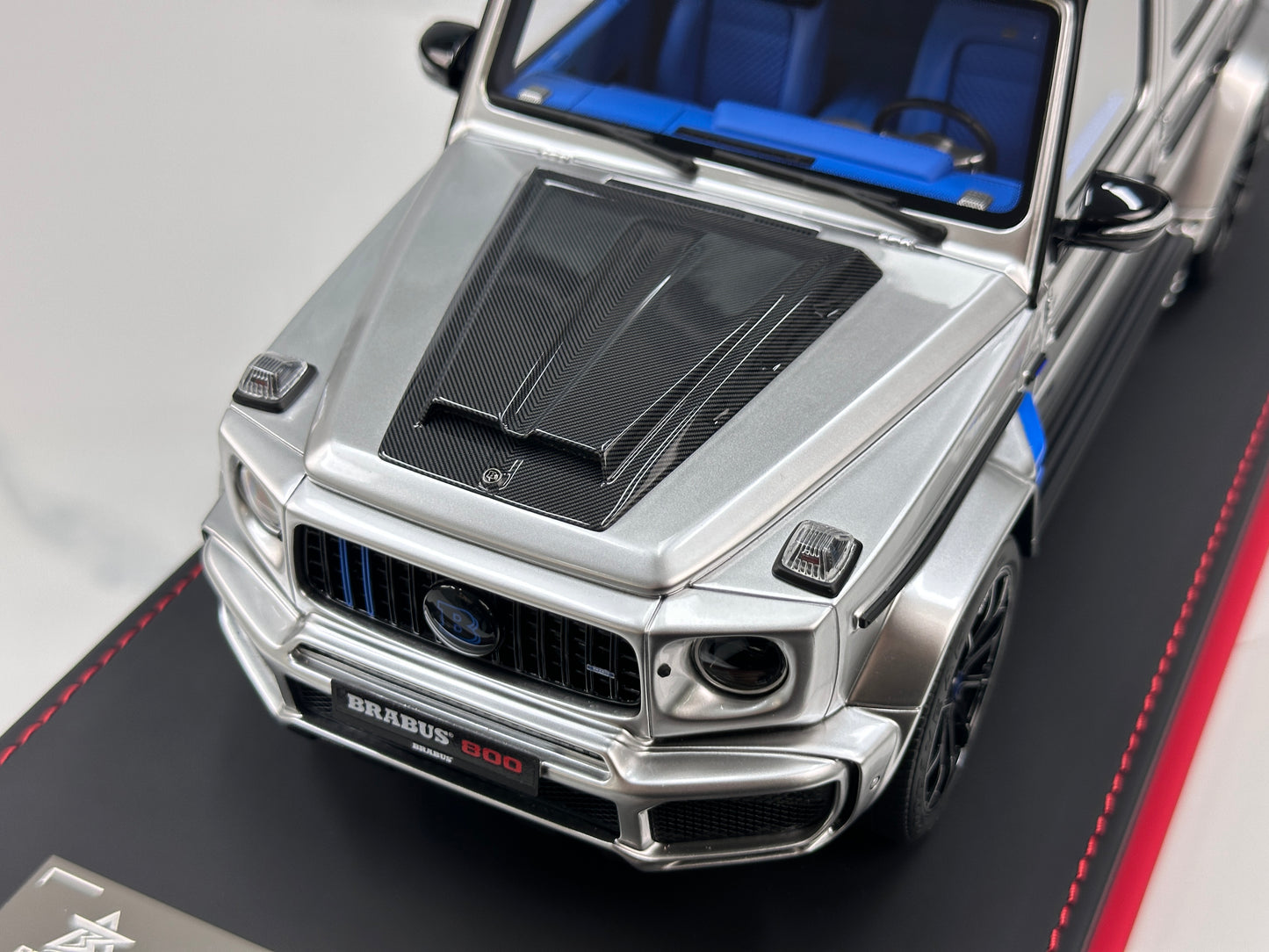 BBA Model 1/18 Brabus G800 Tungsten Silver BBA085
