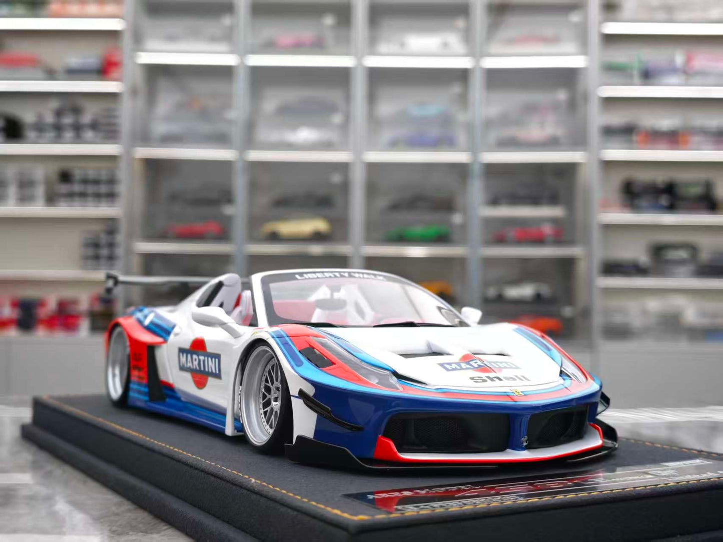 ARES MODEL 1/18 Ferrari 458 GT Spider Martini ARES015