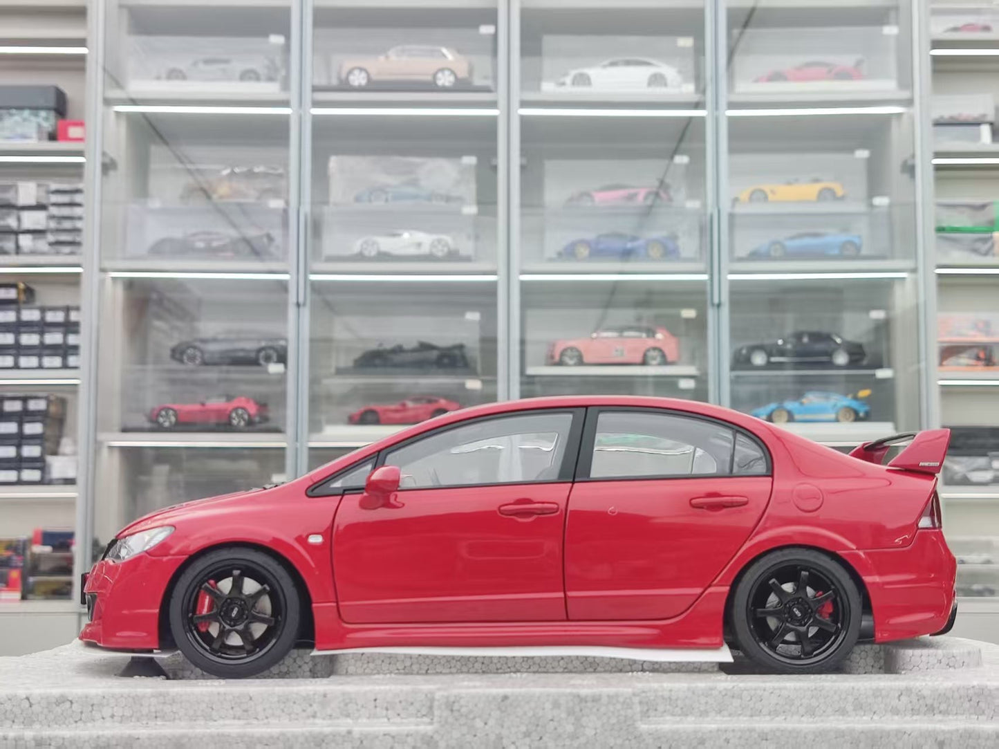 MOTORHELIX 1/18 Honda Civic Type R (FD2) MUGEN RR Milan Red MH352