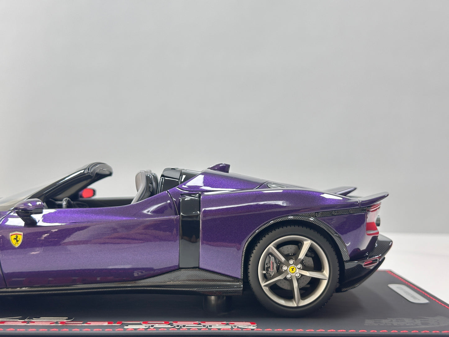 BBR 1/18 Ferrari Testarossa Spider Purple P18277D