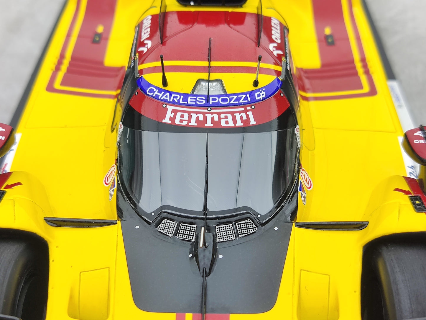 Looksmart 1/18 Ferrari 499P AF Corse Team 2025 Le Mans Hypercar Class Victory No. 83, Yellow LS18LM053