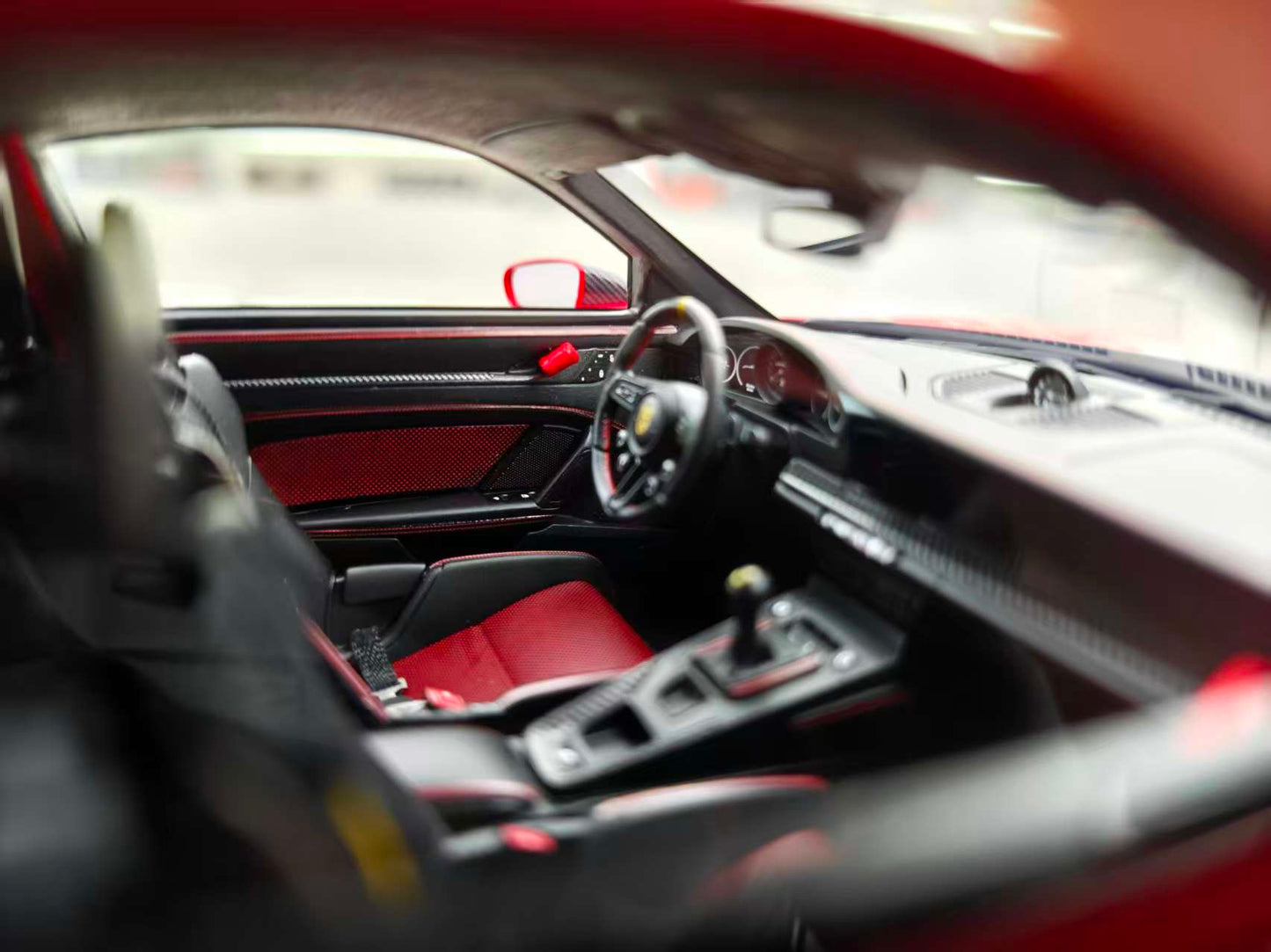 FuelMe 1/18 Porsche 992 GT3RS, Red, FM18010LM-06