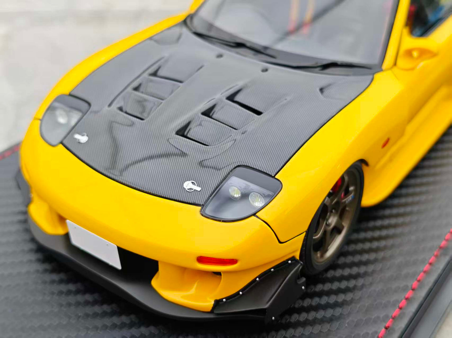 IG 1/18 INITIAL D Mazda RX-7 IG3801