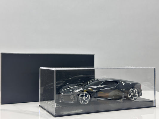 CE 1/18 Bugatti La Voiture Noire (Fibra de Carbono Negro) CE013