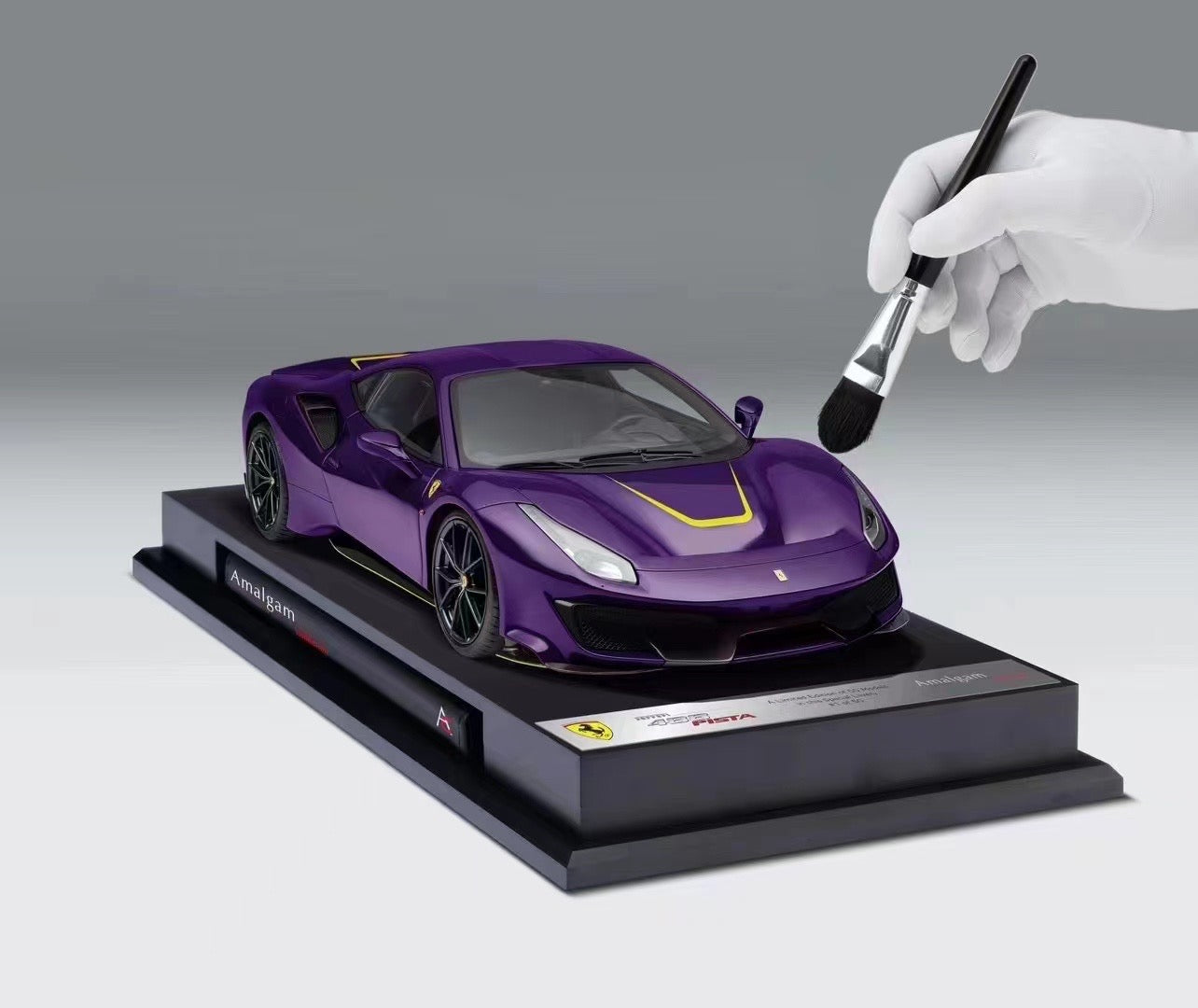 Amalgam 1/18 Ferrari 488 Pista Custom Edition Diecast Car Model