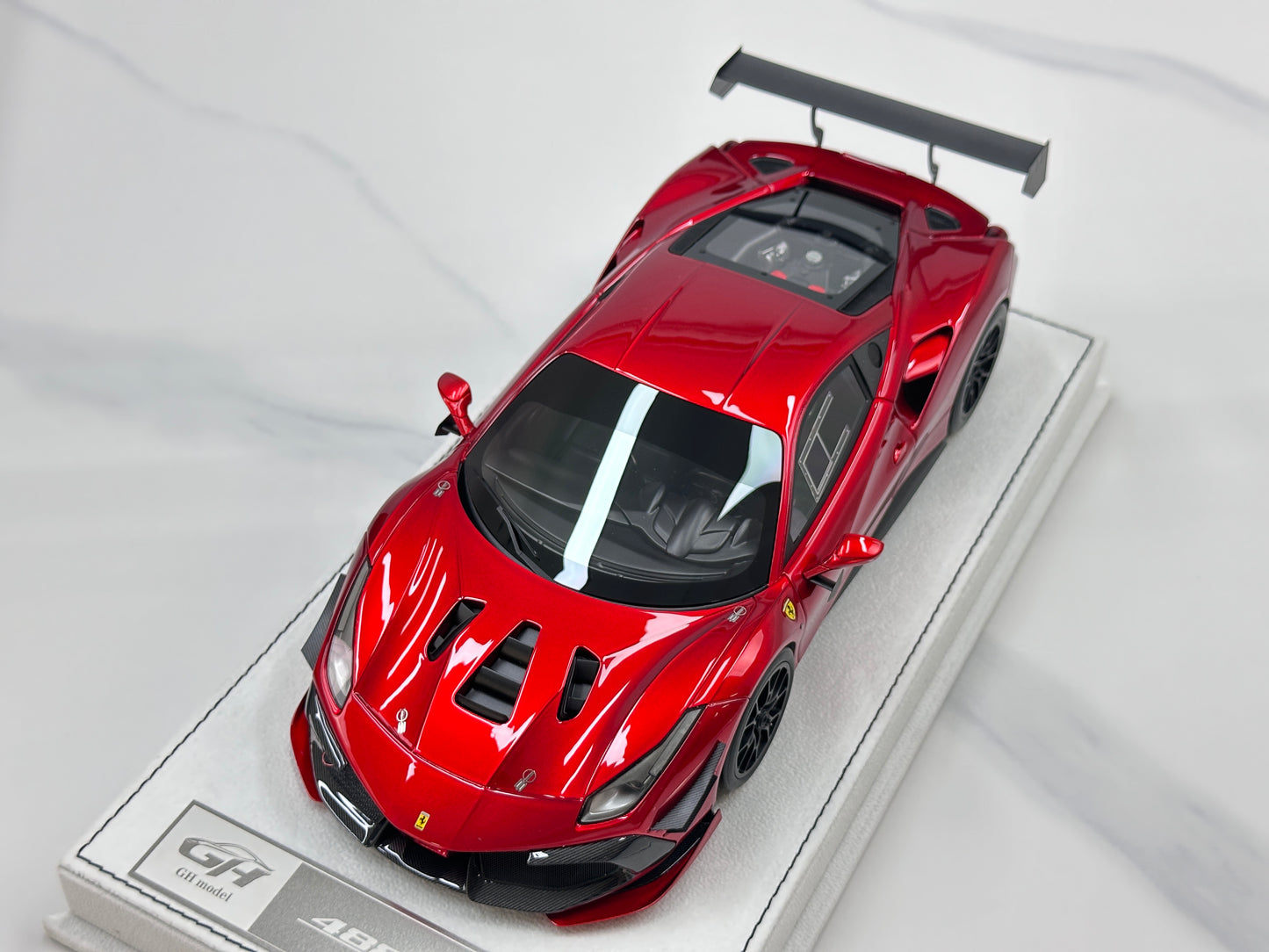 GH MODEL 1/18 Ferrari 488 Challenge Evo Metallic Red GH018