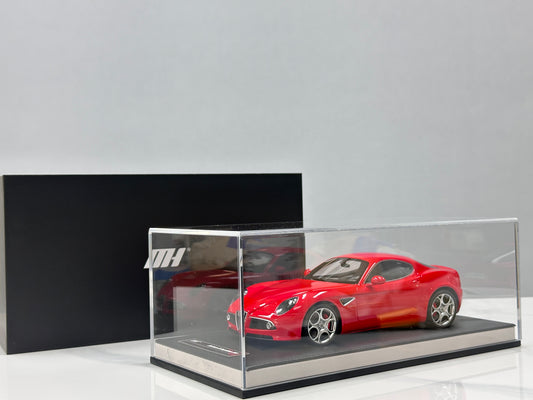 MOTORHELIX 1/18 Alfa Romeo 8C Competizione 2008 Alfa Red MH393