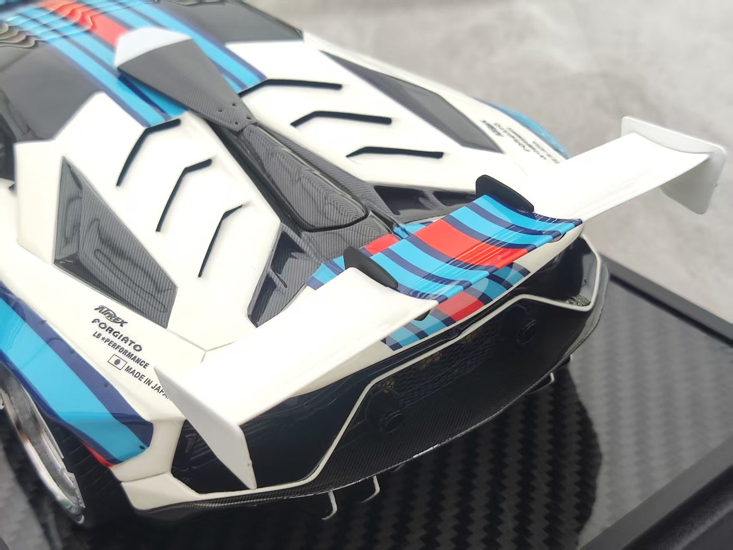 VIP 1/18 Lamborghini LBWK SVJ Martini Car Model VIP175