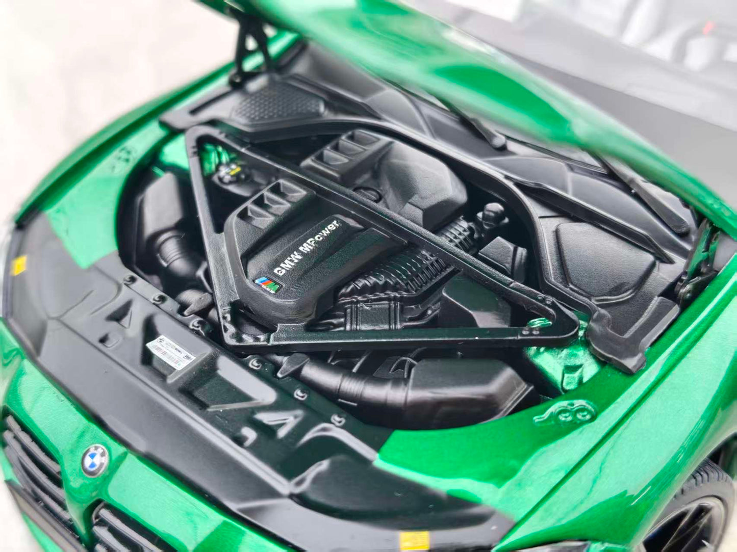 MINICHAMPS 1/18 BMW M4 Green 110020142