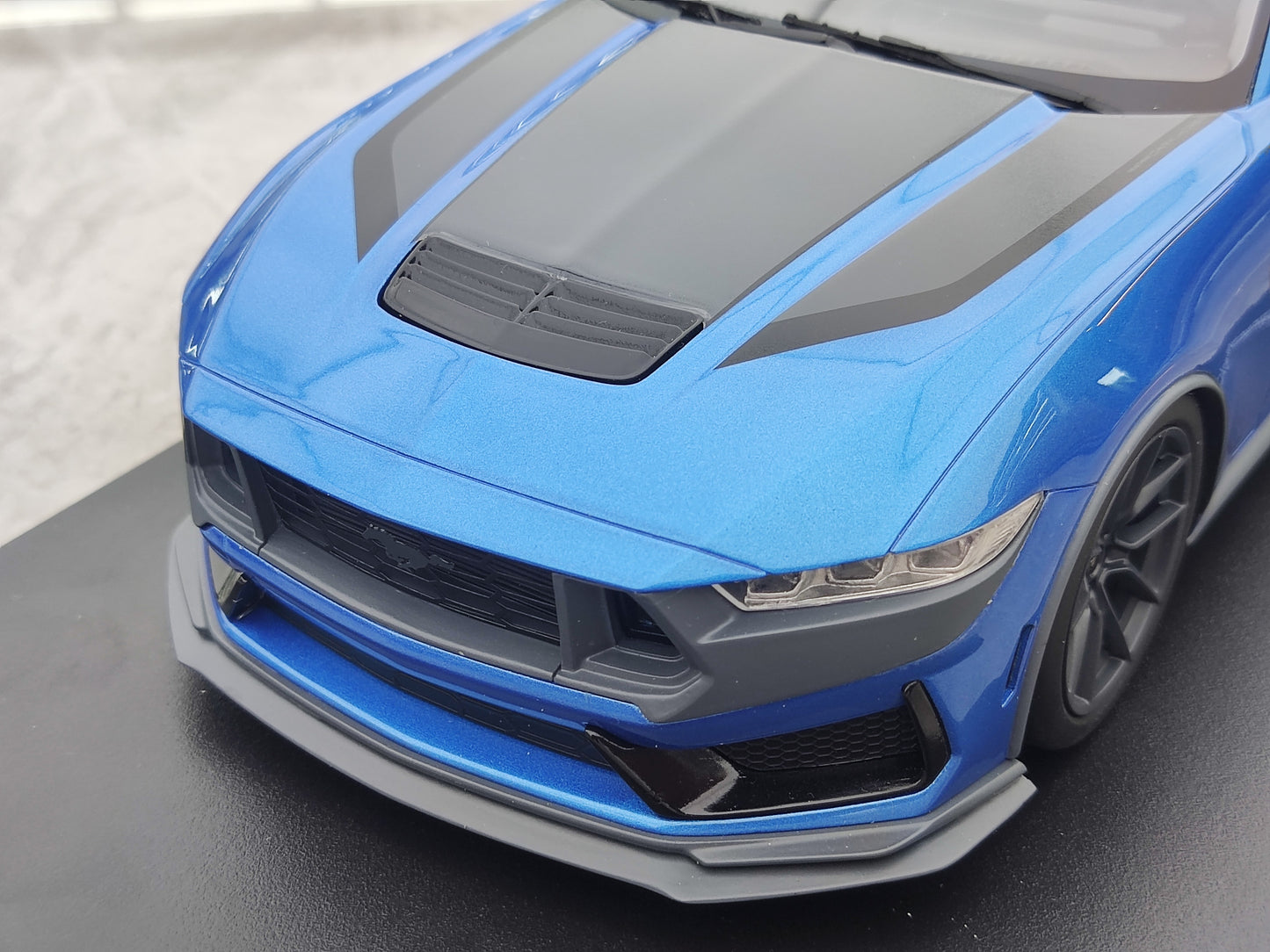 TOPSPEED 1/18 Ford Mustang Dark Horse 2024 blue model car TS0552