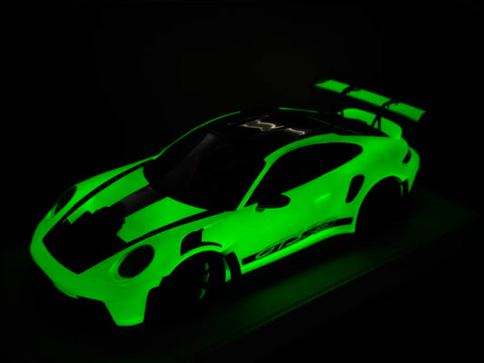 GH MODEL 1/18 Porsche 992 GT3RS Glowing Green GH013
