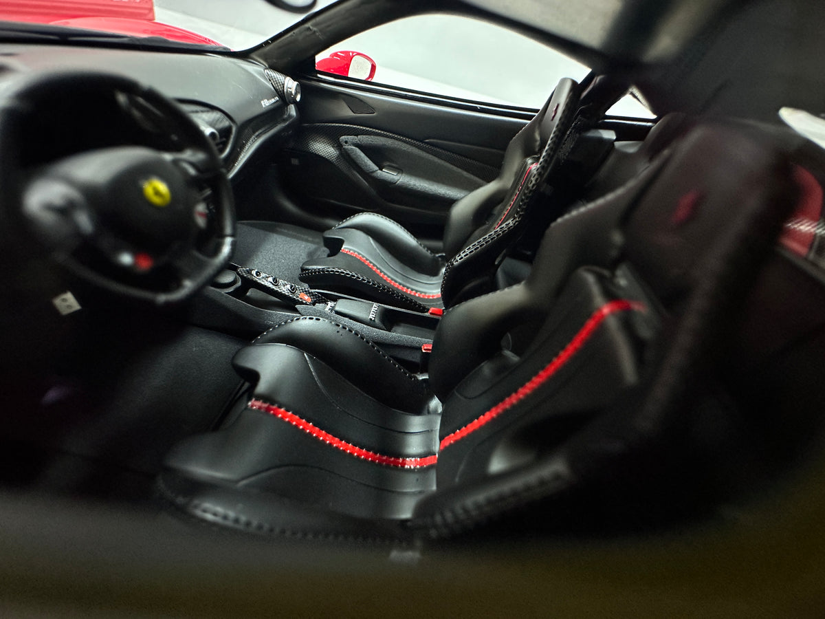 BBR 1/18 Ferrari F8 Tributo Standard Red P18171A-25
