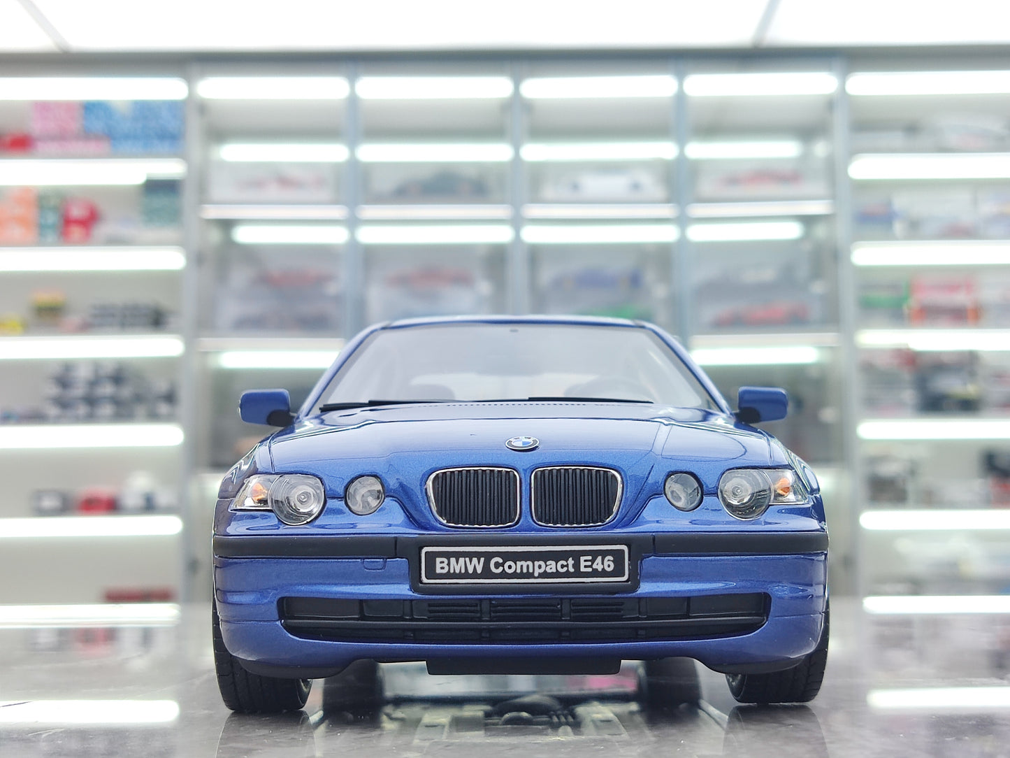 OTTO 1/18 BMW E46 318 TI COMPACT ESTORIL blue OT462