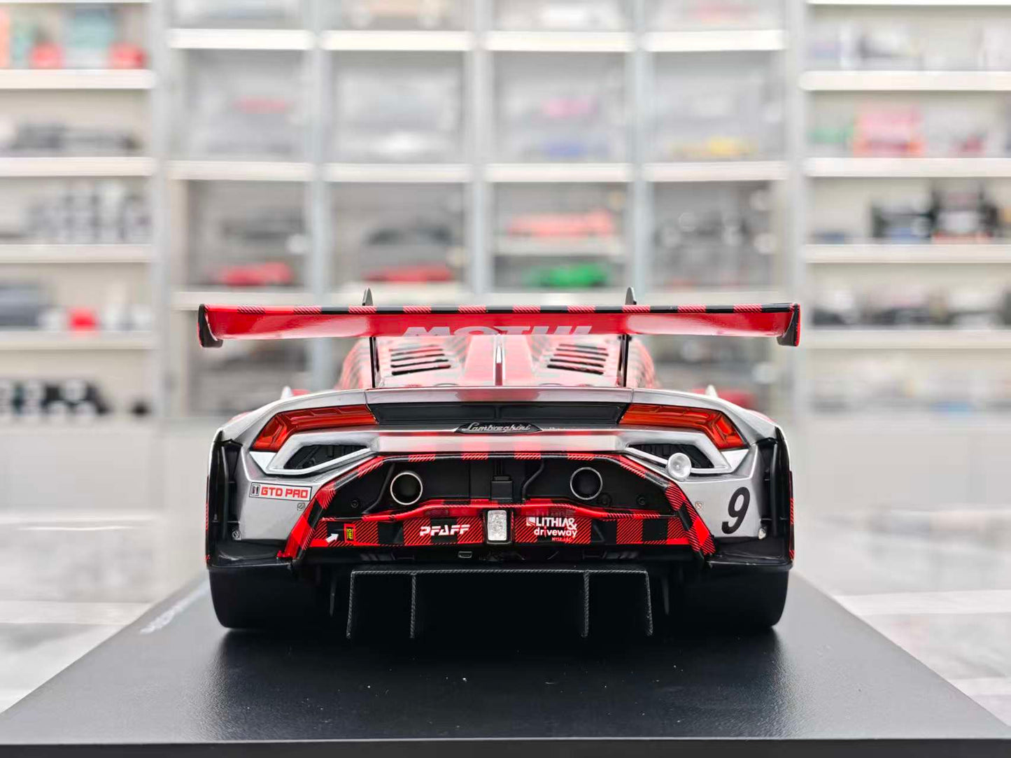 Topspeed 1/18 Lamborghini Huracan GT3 EVO2 #9 Pfaff Motorsports TS0625