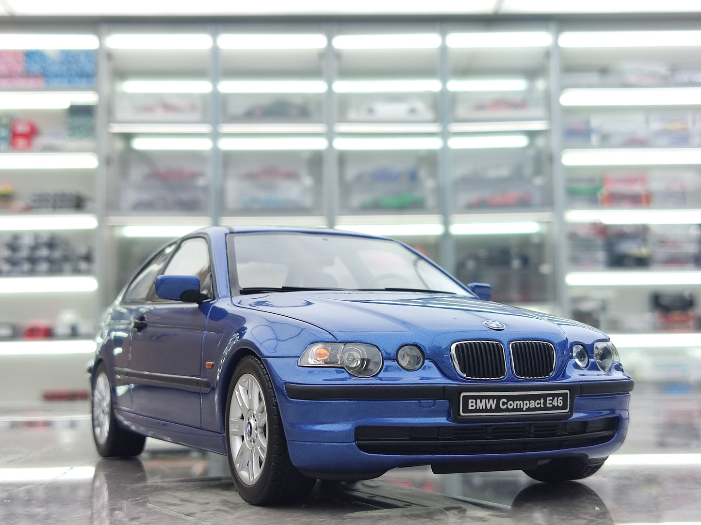 OTTO 1/18 BMW E46 318 TI COMPACT ESTORIL blue OT462