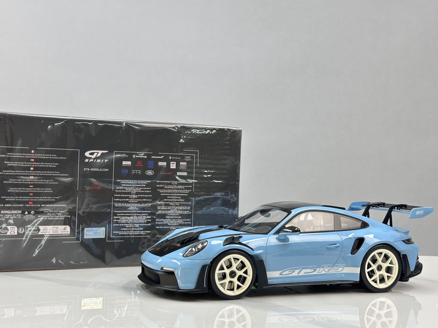 GT Spirit 1/12 Porsche 911 [992.1] GT3 Blue GT497
