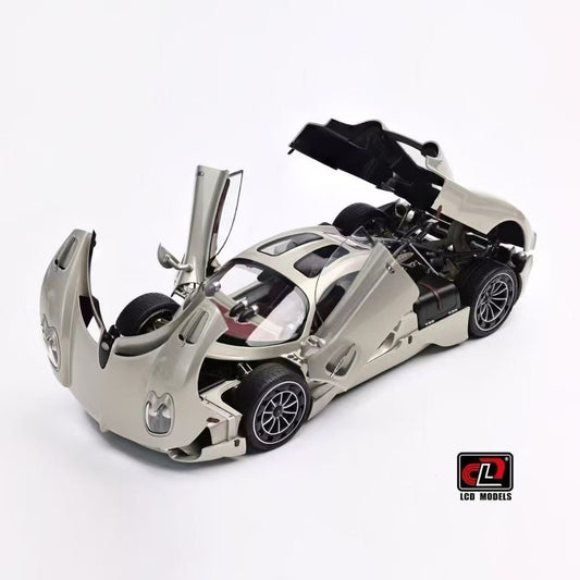 LCD 1/18 Pagani Utopia Alloy Fully Opening Car Model