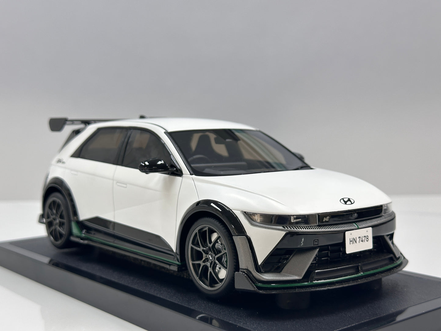 OTTO 1/18 Hyundai IONIQ 5 N DK Edition Atlas Matte White OT1227