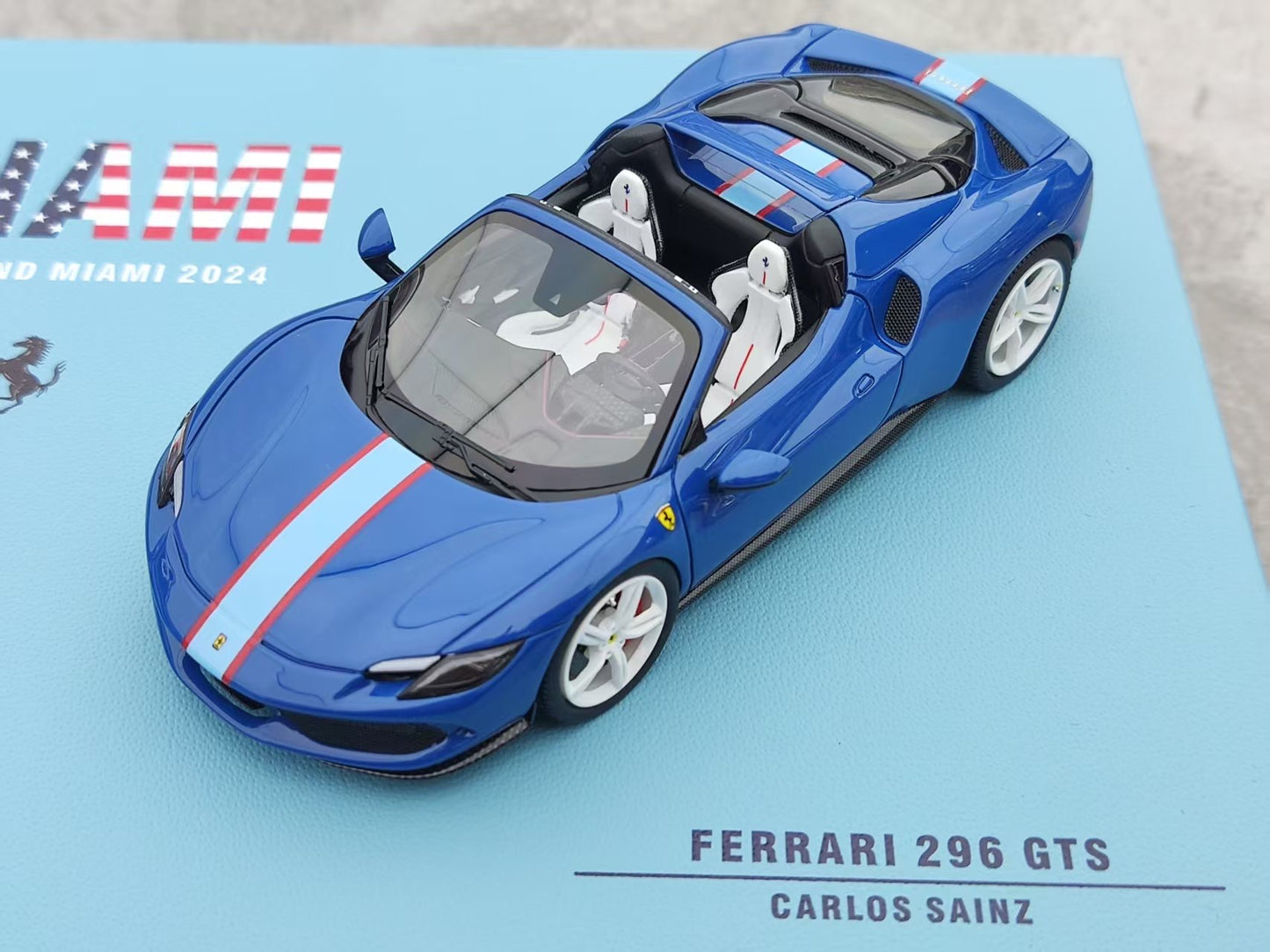 BBR 1/43 Ferrari 296 GTS Double Car Set Special Edition, Blue EMP112EX