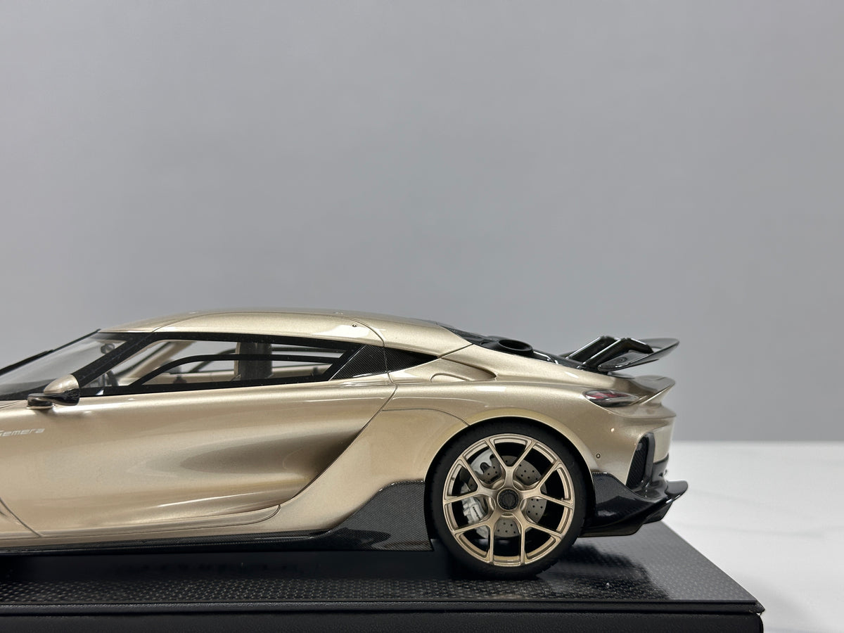 FrontiArt 1/18 Koenigsegg Gemera - Champagne Gold (FA207)