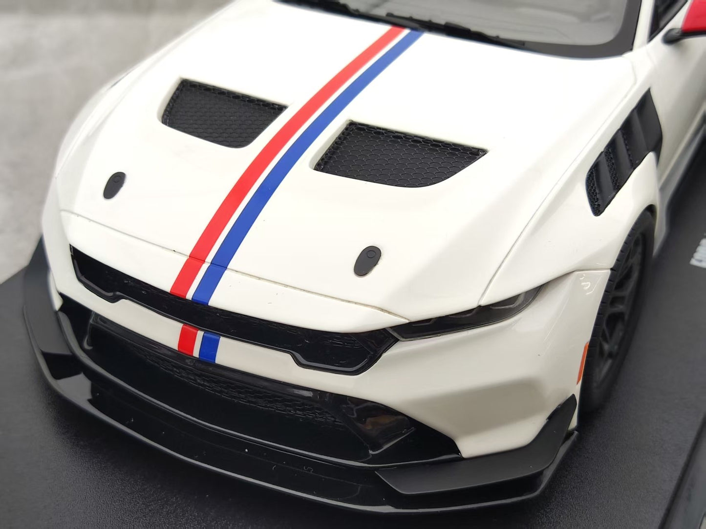 GT Spirit 1/18 Ford Mustang GTD "Spirit of America" Performance, White GT956
