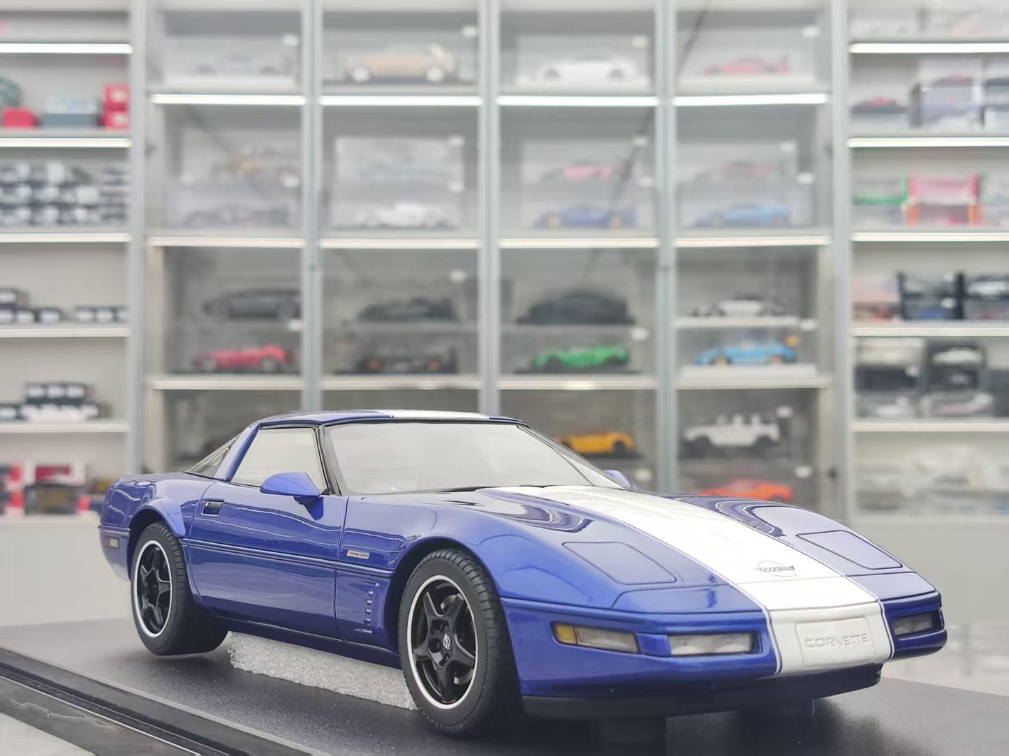 GT Spirit 1/18 Chevrolet CORVETTE C4 GRAN SPORT Blue GT538
