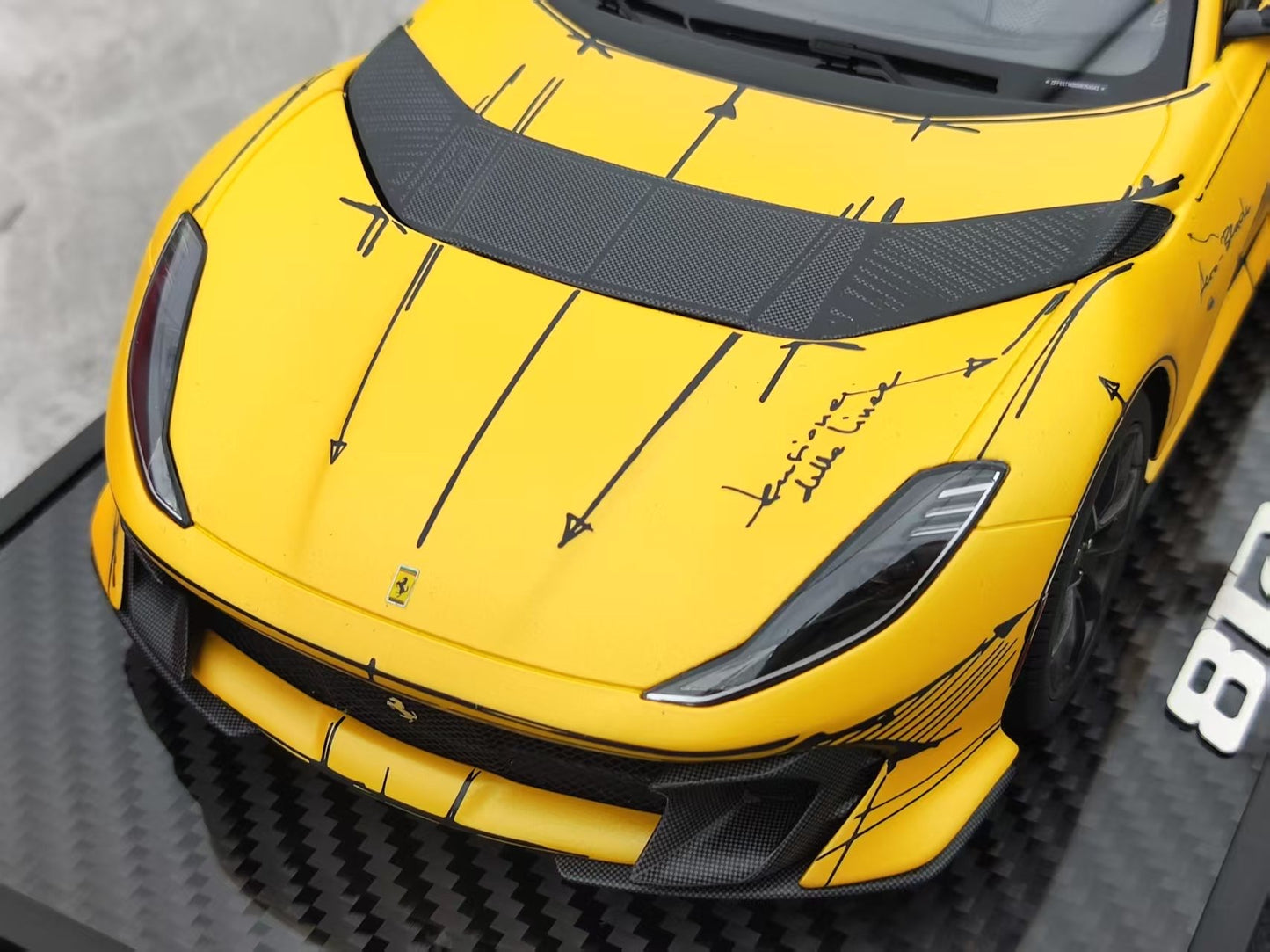 BBR 1/18 Ferrari 812 Corpetizione Yellow Suitcase Edition P18207ARTCH1