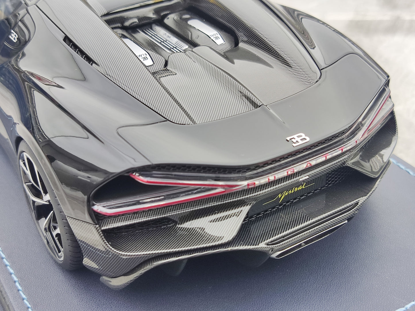 MR 1/18 Bugatti W16 Mistral Convertible, Jet Black, Limited Edition Model Car BUG015A