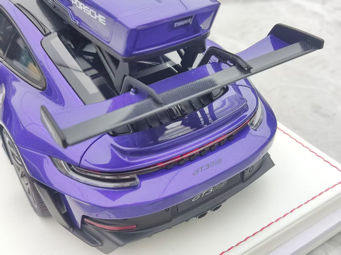 IVY 1/18 Porsche 992 GT3 RS Metallic Purple IM1837VBG