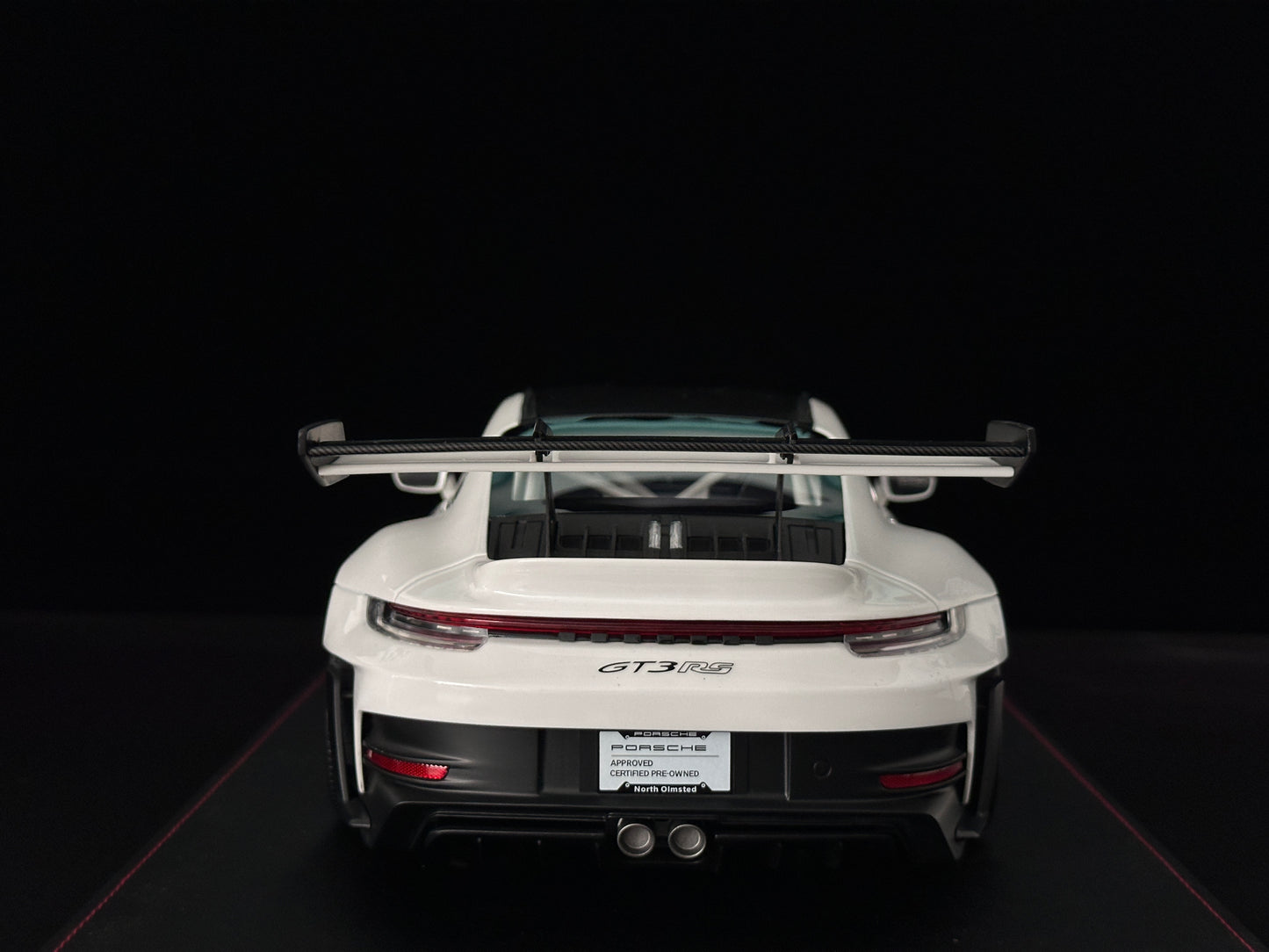 IVY 1/12 Porsche 992 GT3 RS White with White Wheels IVY242