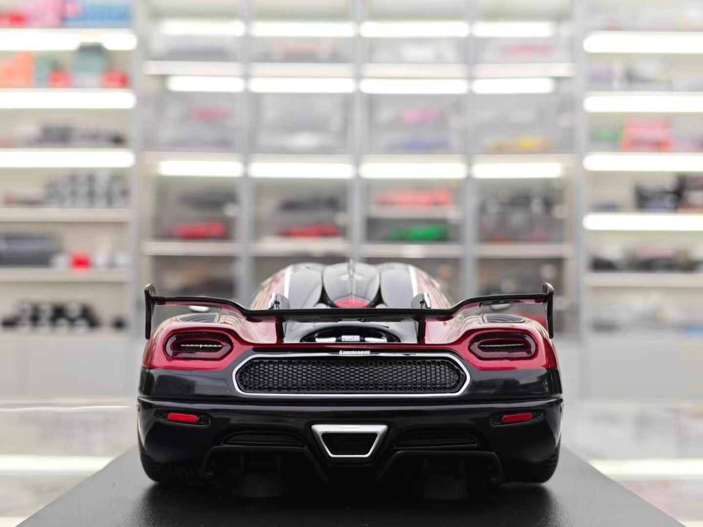 GT Spirit 1/18 KOENIGSEGG AGERA RS GT931