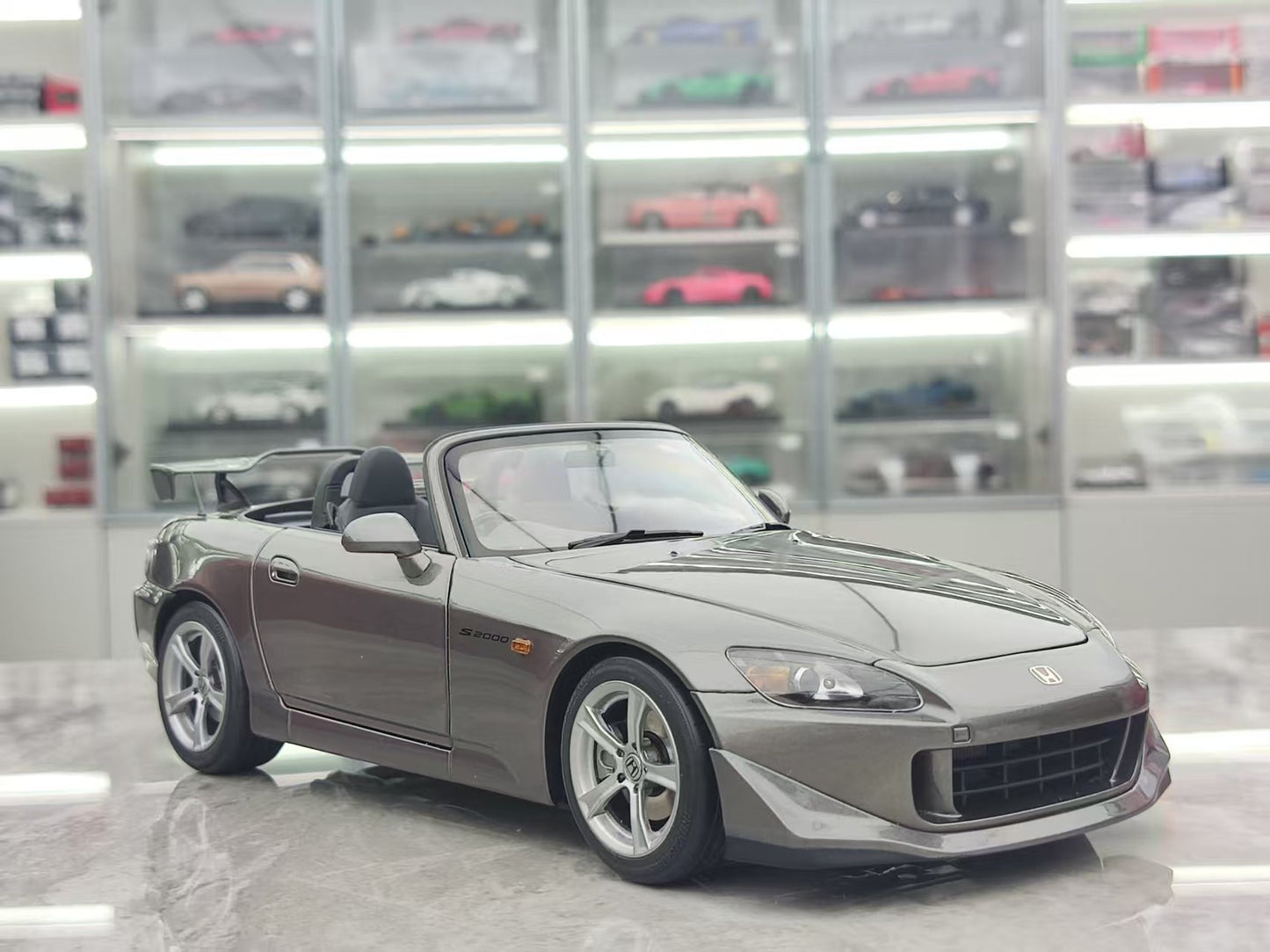 MOTORHELIX 1/18 Honda S2000 TYPE S 2007 Metallic Moon Lime MH323