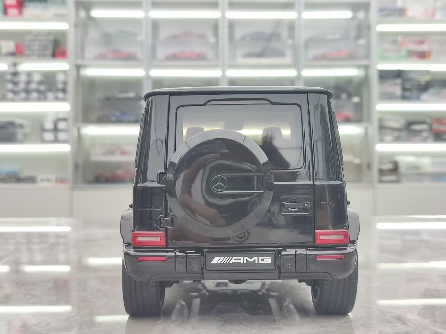 Almost Real 1/18 Mercedes-Benz AMG G 63 55th Anniversary 2022 Model, Black, Alloy Car Model 820806