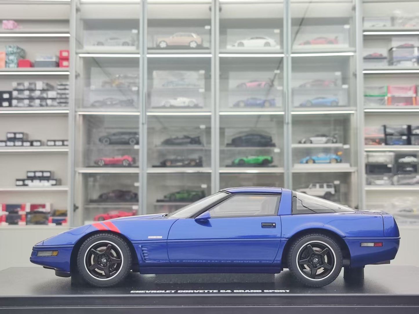 GT Spirit 1/18 Chevrolet CORVETTE C4 GRAN SPORT Blue GT538