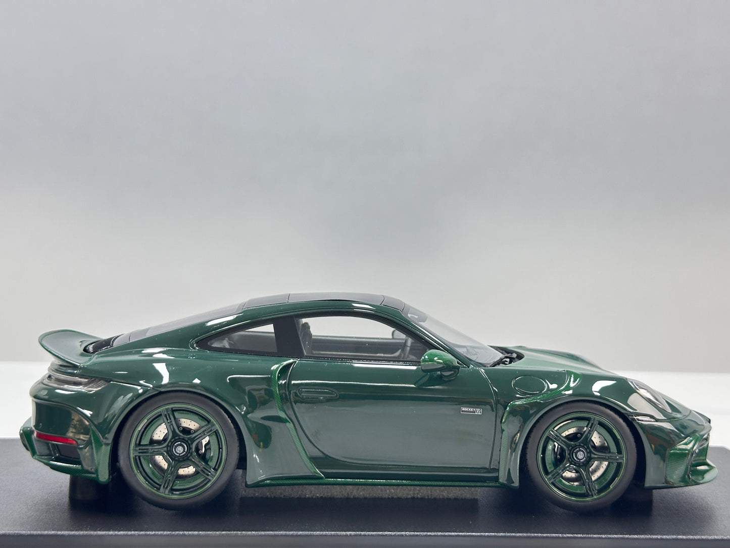 GT Spirit 1/18 Brabus 900 Rocket Green GT959